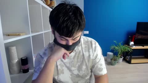 Snapshot of sexxxdickbig chatting on January 2025 07:03:01 PM Tommy online show from January 2025 07:03:01 PM