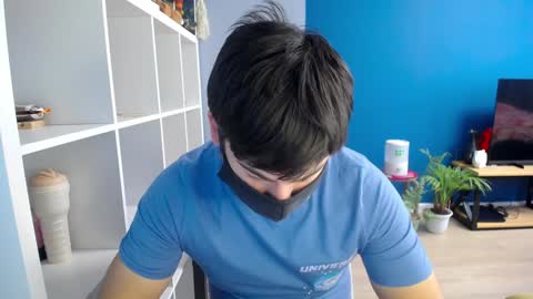 Snapshot of sexxxdickbig chatting on February 2025 09:11:01 AM Tommy online show from February 2025 09:11:01 AM