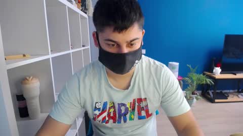 Snapshot of sexxxdickbig chatting on February 2025 07:58:02 AM Tommy online show from February 2025 07:58:02 AM