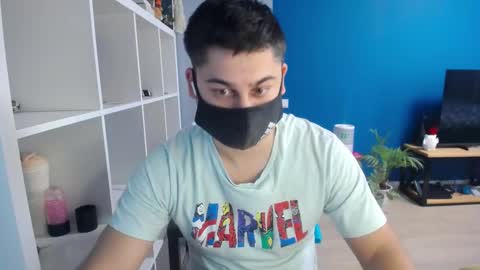 Snapshot of sexxxdickbig chatting on February 2025 11:44:02 AM Tommy online show from February 2025 11:44:02 AM