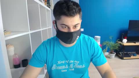Snapshot of sexxxdickbig chatting on February 2025 04:00:02 PM Tommy online show from February 2025 04:00:02 PM