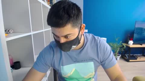 Snapshot of sexxxdickbig chatting on February 2025 01:10:01 PM Tommy online show from February 2025 01:10:01 PM