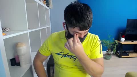 Snapshot of sexxxdickbig chatting on February 2025 07:25:02 PM Tommy online show from February 2025 07:25:02 PM