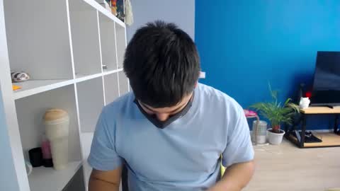 Snapshot of sexxxdickbig chatting on February 2025 12:20:01 PM Tommy online show from February 2025 12:20:01 PM