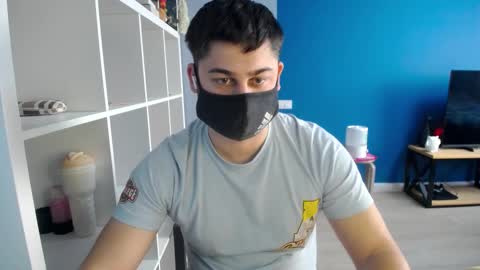 Snapshot of sexxxdickbig chatting on March 2025 01:09:01 PM Tommy online show from March 2025 01:09:01 PM