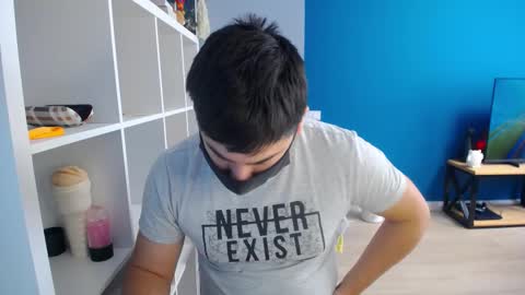Snapshot of sexxxdickbig chatting on March 2025 08:41:02 AM Tommy online show from March 2025 08:41:02 AM