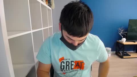 Snapshot of sexxxdickbig chatting on March 2025 08:52:01 AM Tommy online show from March 2025 08:52:01 AM