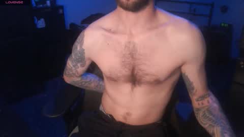 SiuL online show from November 2025 10:09:02 PM