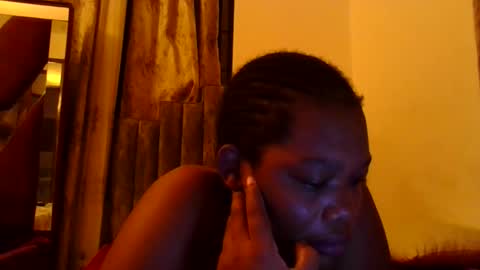 Snapshot of sexxy_beiby chatting on February 2026 02:51:01 AM sexxy_beiby online show from February 2026 02:51:01 AM