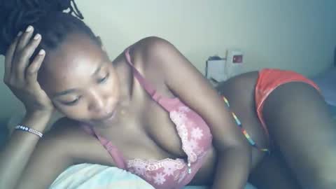 sexxy_curvy23 online show from April 2026 04:02:02 AM