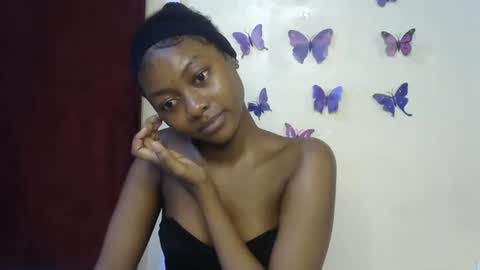 Snapshot of sexxy_divaa chatting on May 2026 05:07:01 PM vicky online show from May 2026 05:07:01 PM