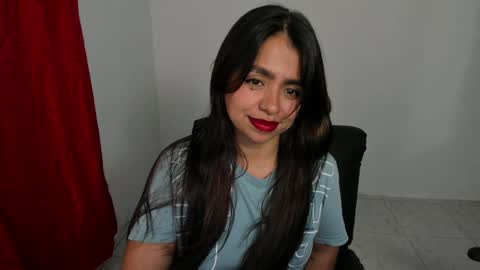 Snapshot of sexxyhot23 chatting on January 2025 05:05:01 AM LINDA online show from January 2025 05:05:01 AM