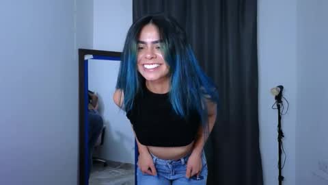  Angie   online show from October 2025 12:52:02 AM