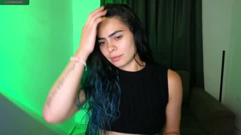 Snapshot of sexxylady__ chatting on April 2026 11:25:02 PM Angie online show from April 2026 11:25:02 PM