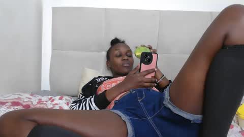 maya online show from December 2025 07:32:01 PM