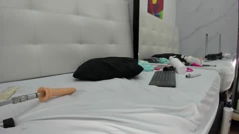 sexy78michell online show from March 2025 07:02:01 AM