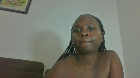 Snapshot of sexy_africangirl chatting on November 2025 02:12:01 AM Sexy Africangirl online show from November 2025 02:12:01 AM