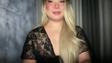 Snapshot of sexy_and_iknewit chatting on February 2026 01:24:02 AM BREANNA online show from February 2026 01:24:02 AM