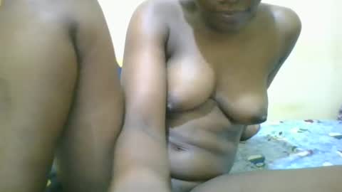 Snapshot of sexy_ariana90 chatting on March 2025 09:27:02 PM Reshia online show from March 2025 09:27:02 PM