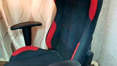 Snapshot of sexy_as_fuck_ chatting on February 2026 11:19:01 AM Jessica Face only in pvt or in snapchat Dont ask more.... online show from February 2026 11:19:01 AM