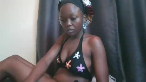 sexy_banny21 online show from February 2026 07:06:01 PM