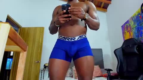 Snapshot of sexy_blackman chatting on June 2026 10:23:02 PM sexy blackman online show from June 2026 10:23:02 PM