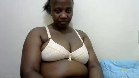 Sweet Dee online show from May 2026 05:38:01 AM