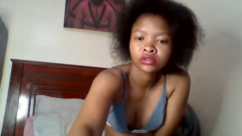 sexy_dianaa online show from April 2026 09:04:01 AM