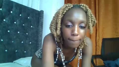 sexy_ebony_nica online show from January 2025 09:05:02 PM