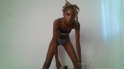 sexy_ebony_nica online show from February 2025 02:34:02 PM