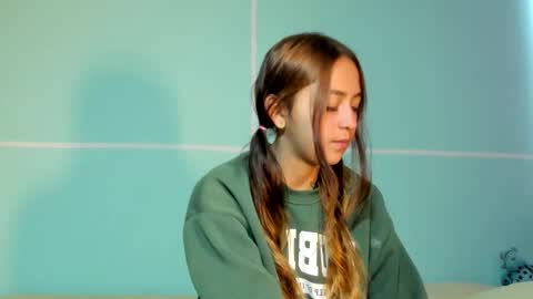 Antonella online show from December 2025 08:59:01 PM