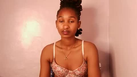 Snapshot of sexy_joyline chatting on November 2025 02:00:02 AM joy online show from November 2025 02:00:02 AM