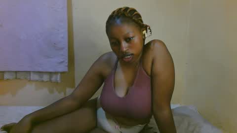 Snapshot of sexy_latasha chatting on May 2026 02:19:01 AM sexy_latasha online show from May 2026 02:19:01 AM