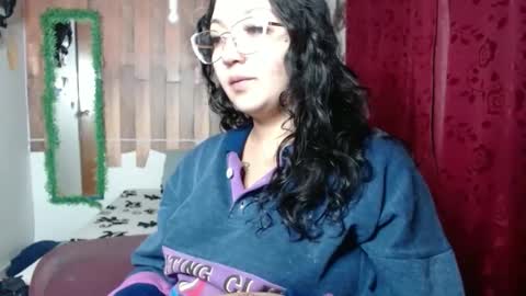 sexy lolas online show from January 2025 05:43:02 AM