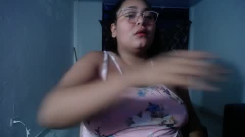 SIRENA LOVE online show from April 2026 05:19:02 AM