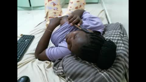 sexy_lunah online show from February 2025 07:41:02 PM