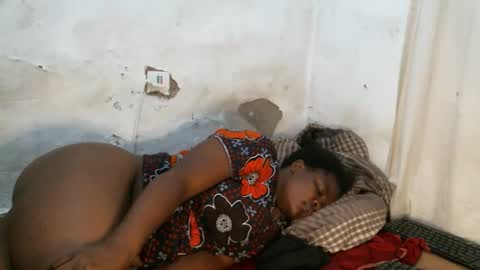 sexy_lunah online show from October 2025 09:55:02 PM