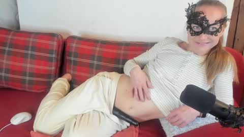 Snapshot of sexy_marlen chatting on January 2025 02:08:02 PM Marlen online show from January 2025 02:08:02 PM