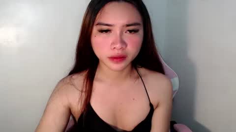 Snapshot of sexy_mikaxoxo chatting on May 2026 11:10:01 PM mika online show from May 2026 11:10:01 PM