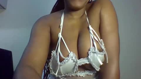 natallie online show from October 2025 08:09:02 AM