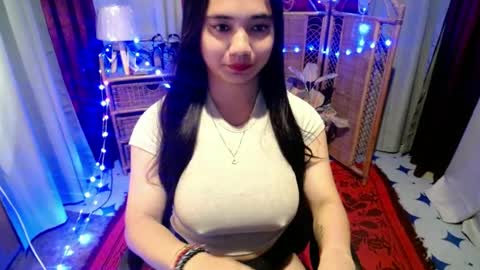 Snapshot of sexy_pussy143 chatting on June 2026 05:05:01 AM angela online show from June 2026 05:05:01 AM
