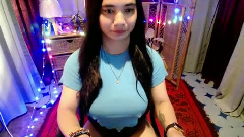 Snapshot of sexy_pussy143 chatting on June 2026 05:57:01 AM angela online show from June 2026 05:57:01 AM
