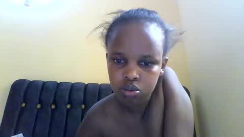 sexy_sandrah254 online show from April 2026 07:09:01 AM