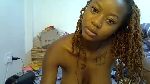 sexy_sasy online show from November 2025 01:31:01 AM