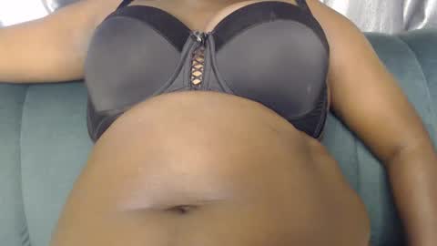 Snapshot of sexy_serena_ chatting on January 2025 02:08:02 PM sexy_serena_ online show from January 2025 02:08:02 PM