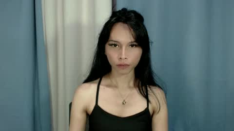 Snapshot of sexy_shanee chatting on June 2026 10:45:02 AM shane online show from June 2026 10:45:02 AM