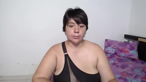 janel online show from December 2025 10:25:02 PM
