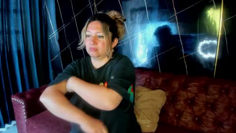 sexy_valeshca online show from April 2026 01:01:01 PM