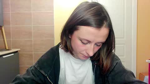 Mandy Green online show from October 2025 12:07:01 AM