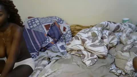 Bantu girl online show from November 2025 12:48:02 PM